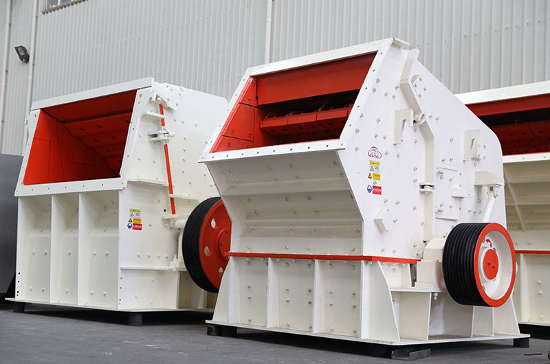 反击式移动破碎站的板锤安装方法介绍